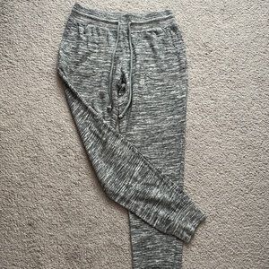grey mossimo sweatpant joggers